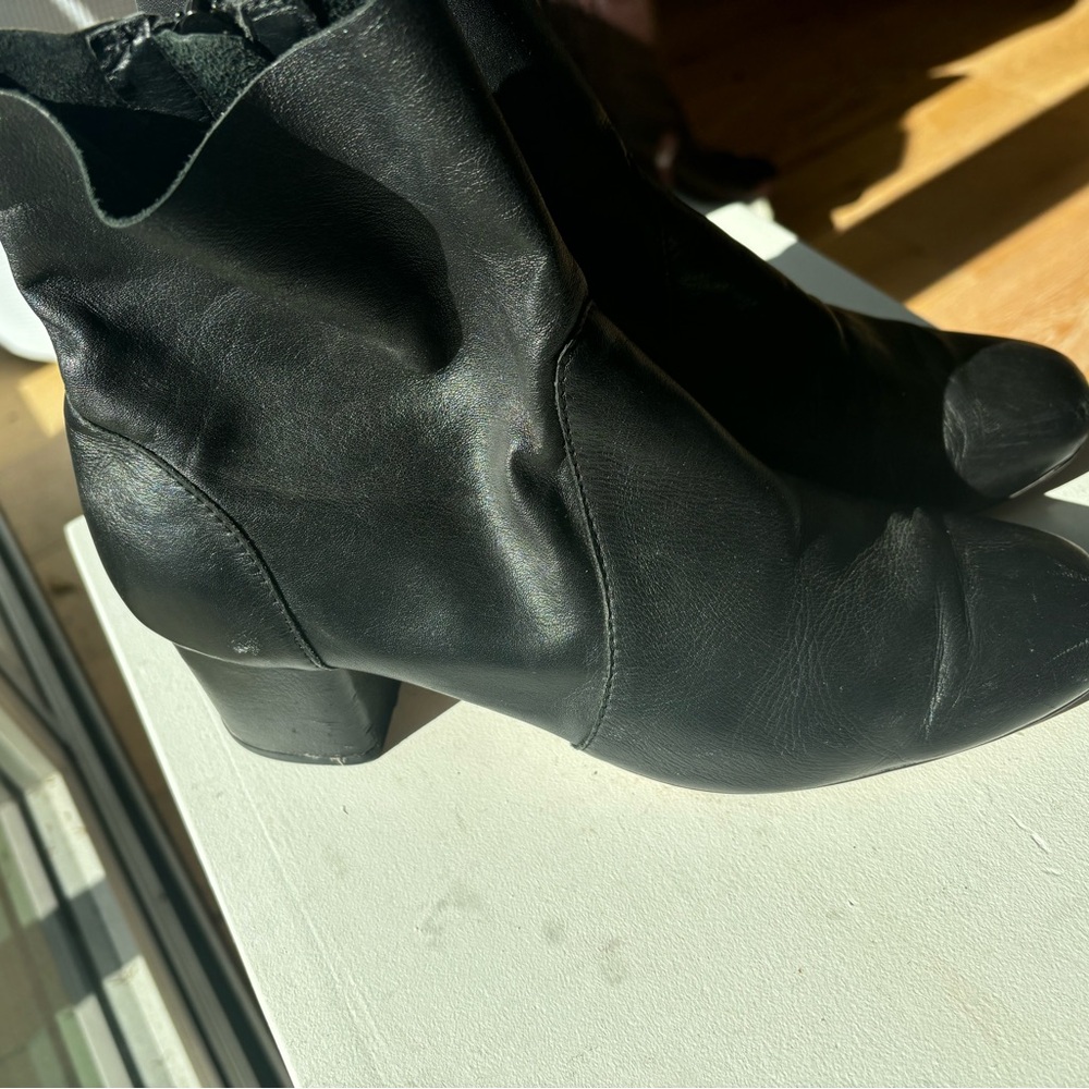 Tony Bianca boots. Size 8.5 - Picture 2 of 4